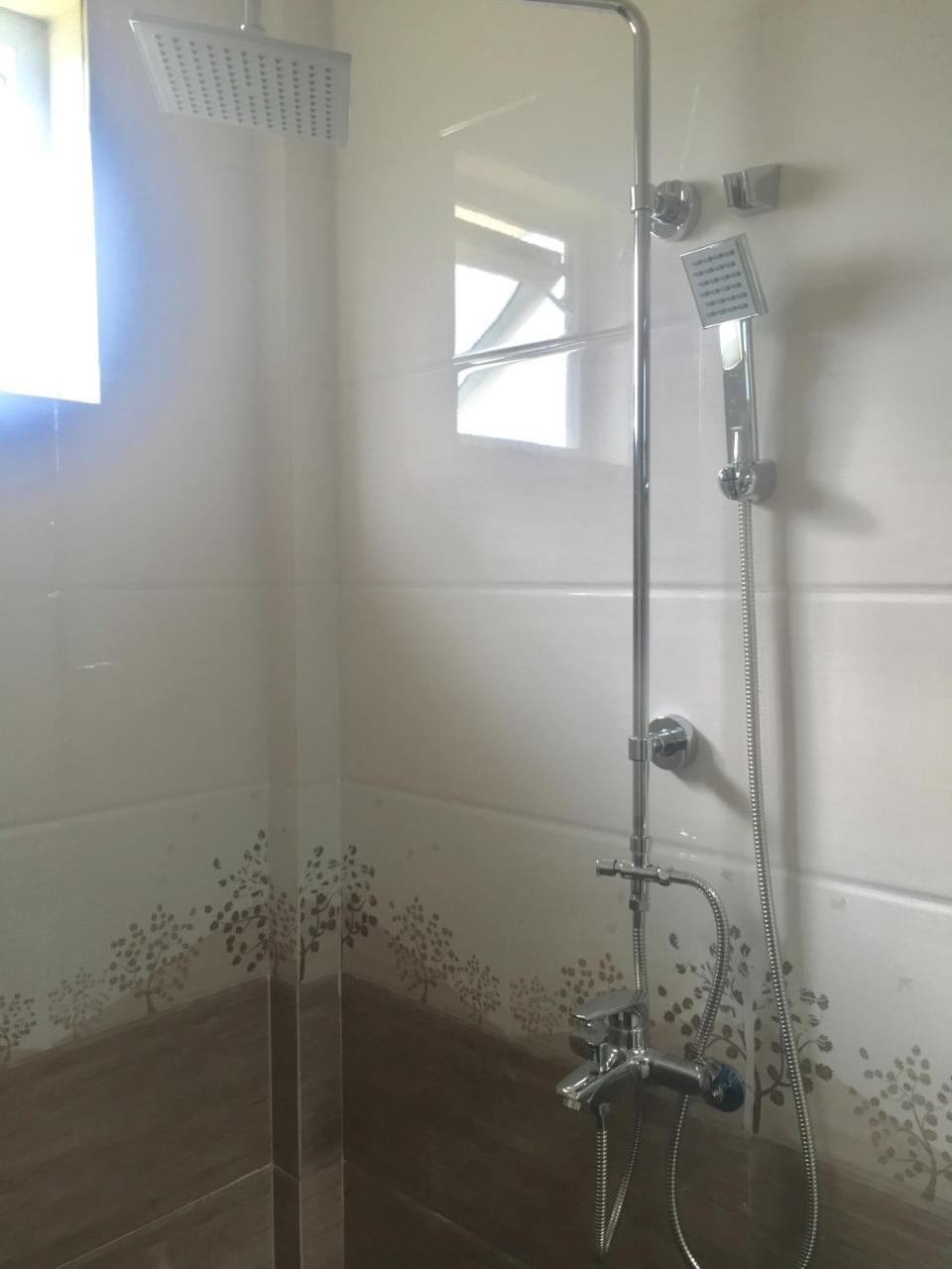 Lavender Hotel Dong Hoi Zewnętrze zdjęcie